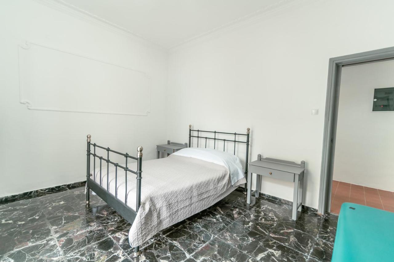 Kuburno House - Spacious - Close To The Beach Apartment コス・タウン エクステリア 写真