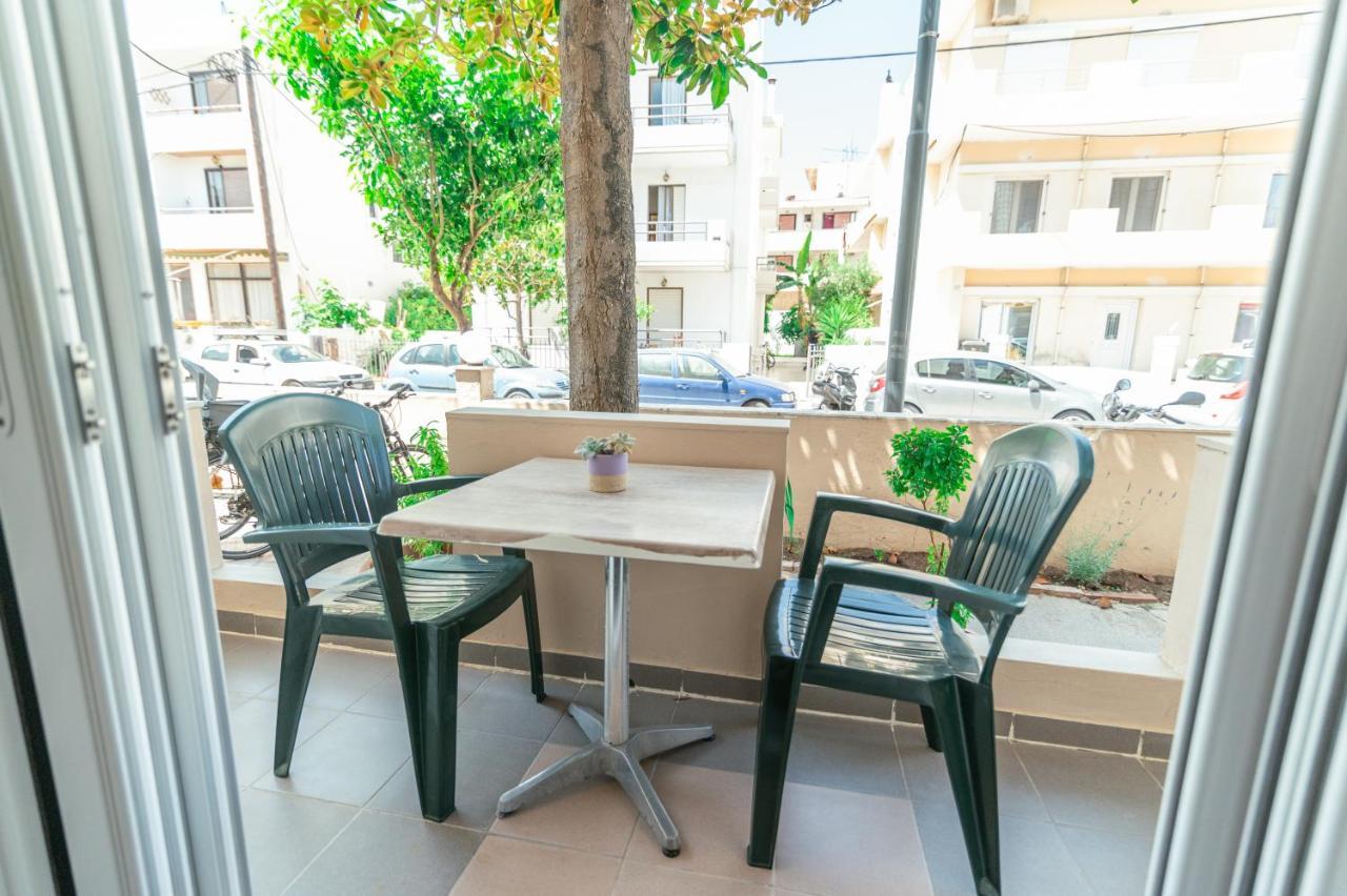 Kuburno House - Spacious - Close To The Beach Apartment コス・タウン エクステリア 写真
