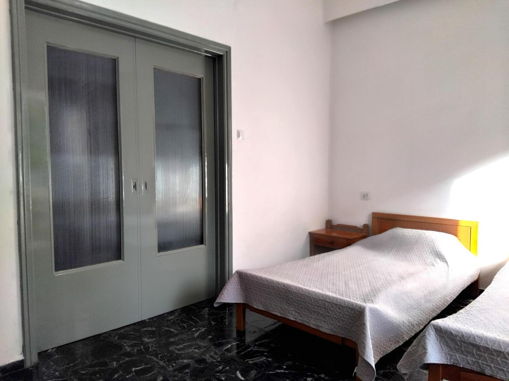 Kuburno House - Spacious - Close To The Beach Apartment コス・タウン エクステリア 写真